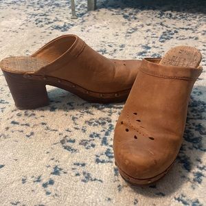 Korks Brown Leather Clogs size 10